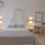 Artemis 2* Antiparos ciudad