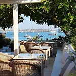Artemis Antiparos ciudad