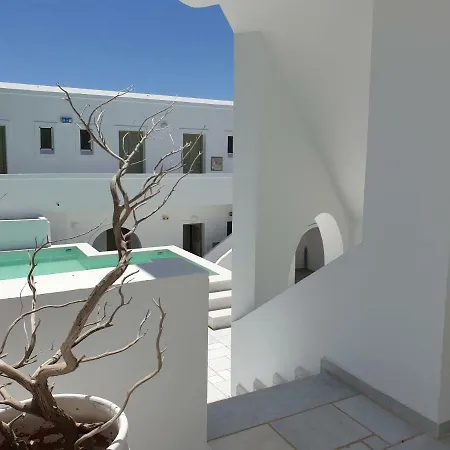 Artemis Antiparos