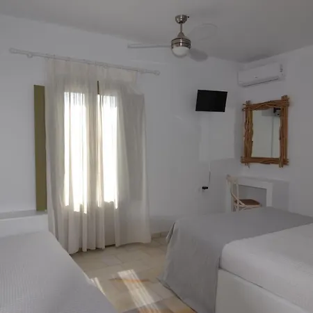 Szálloda Artemis Andíparosz Póli