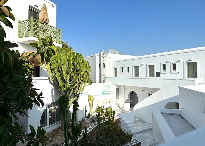Artemis Hotel Antiparos Town